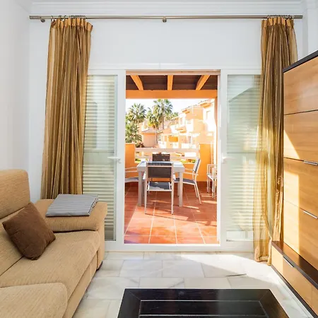 Cubo's Cabopino * Marbella