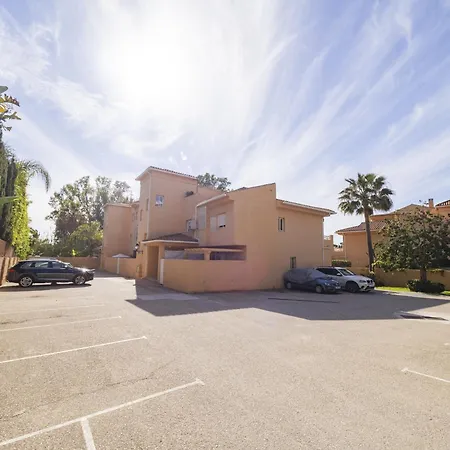 Cubo's Cabopino Apartment